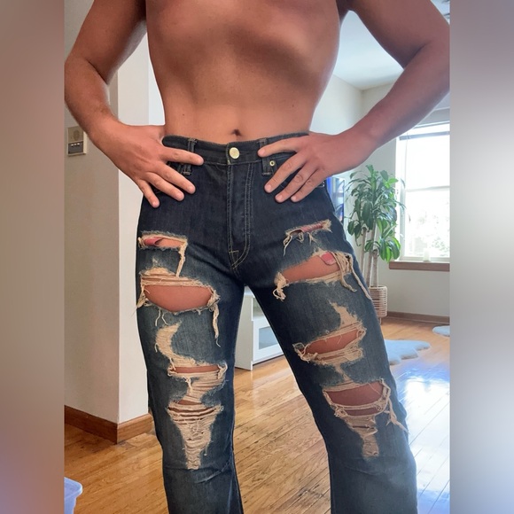 COPY - Ed Hardy Vintage Destroyed Jeans - Picture 2 of 11